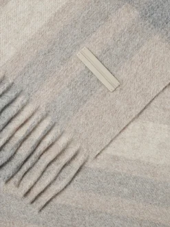 Beige Oasi Cashmere Scarf
