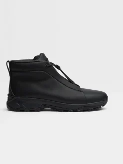 Black Leather Triple Stitch™ Vetta Sneakers