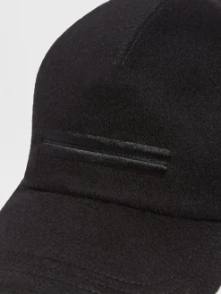 Black Oasi Cashmere Baseball Cap