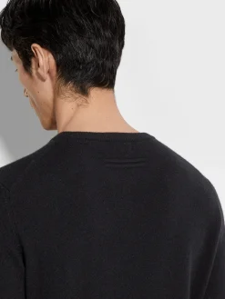Black Oasi Cashmere Crewneck