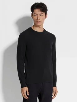 Black Oasi Cashmere Crewneck