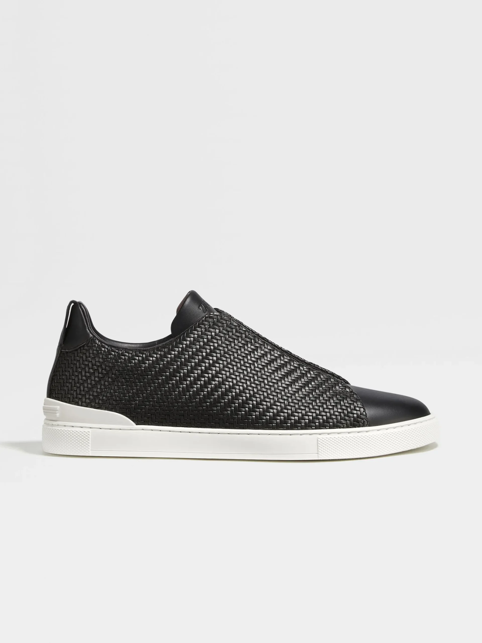 Black PELLETESSUTA™ Leather Triple Stitch™ Sneakers
