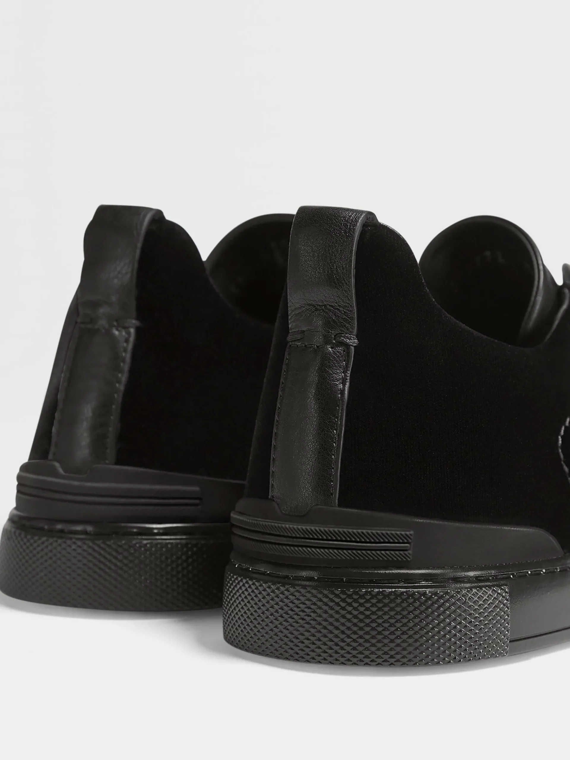Black Velvet Triple Stitch™ Sneakers