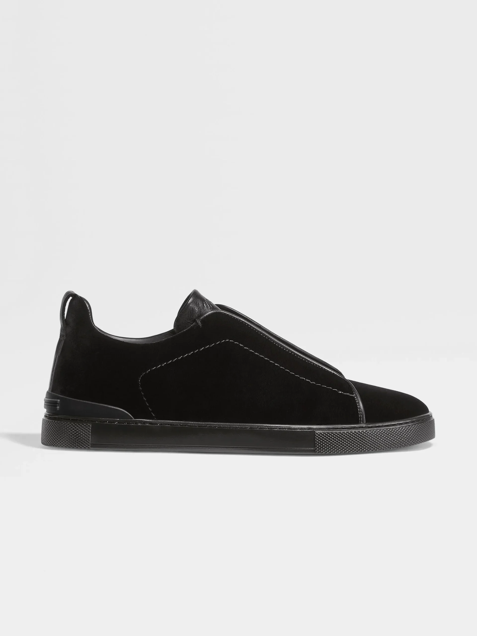 Black Velvet Triple Stitch™ Sneakers
