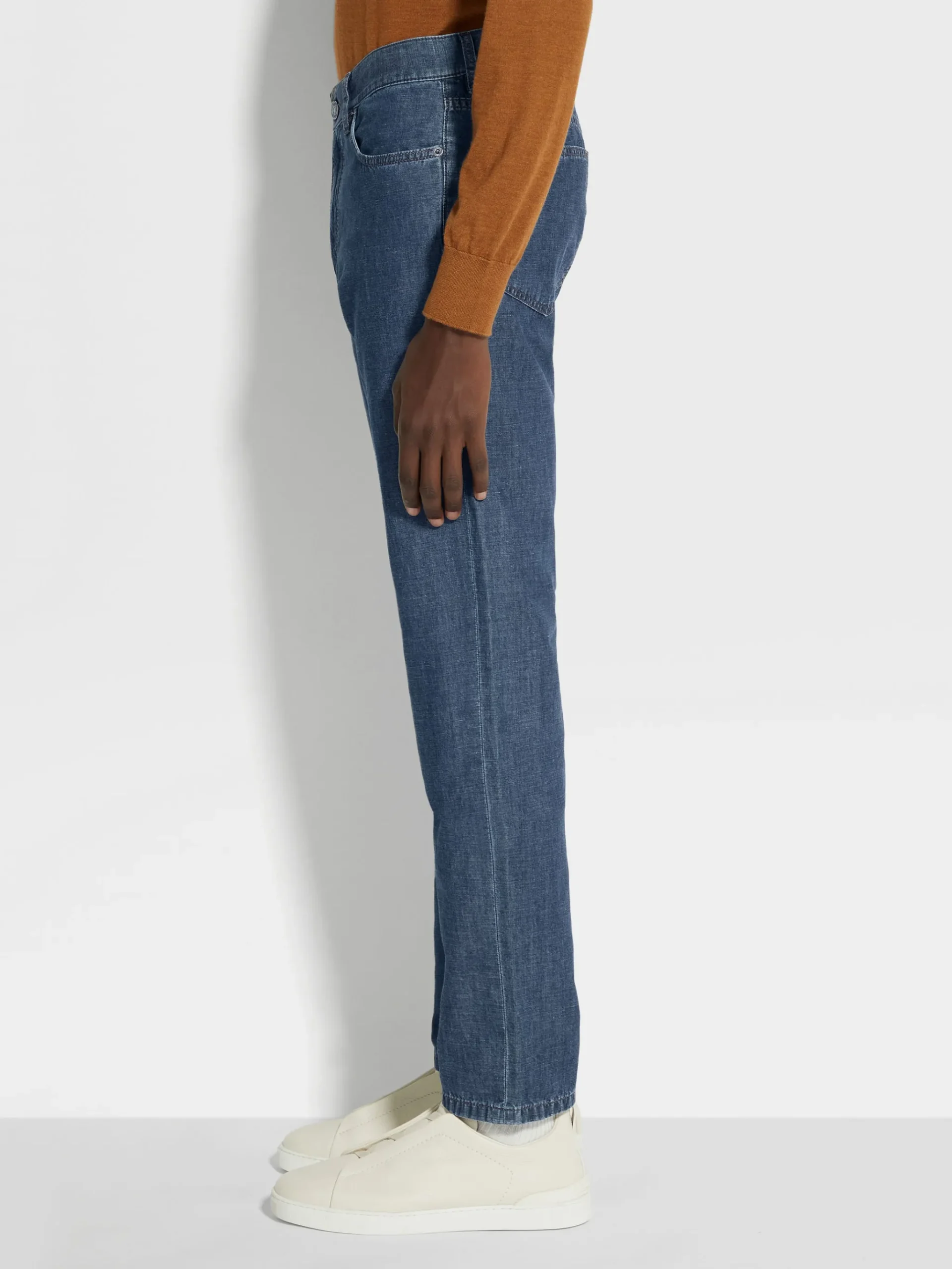 Blue Bleached Cotton and Linen Roccia Jeans