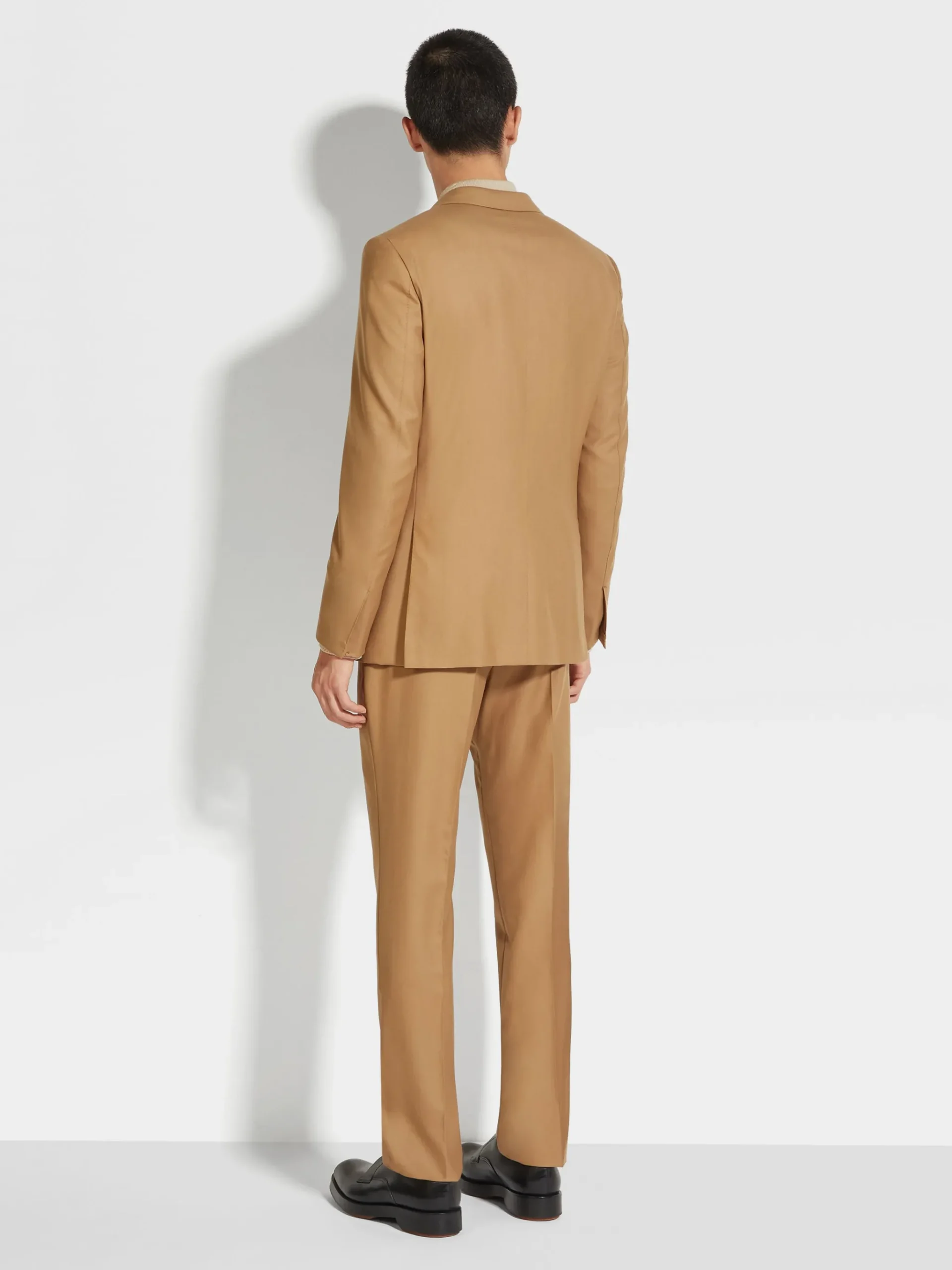 Dark Beige Oasi Cashmere Suit