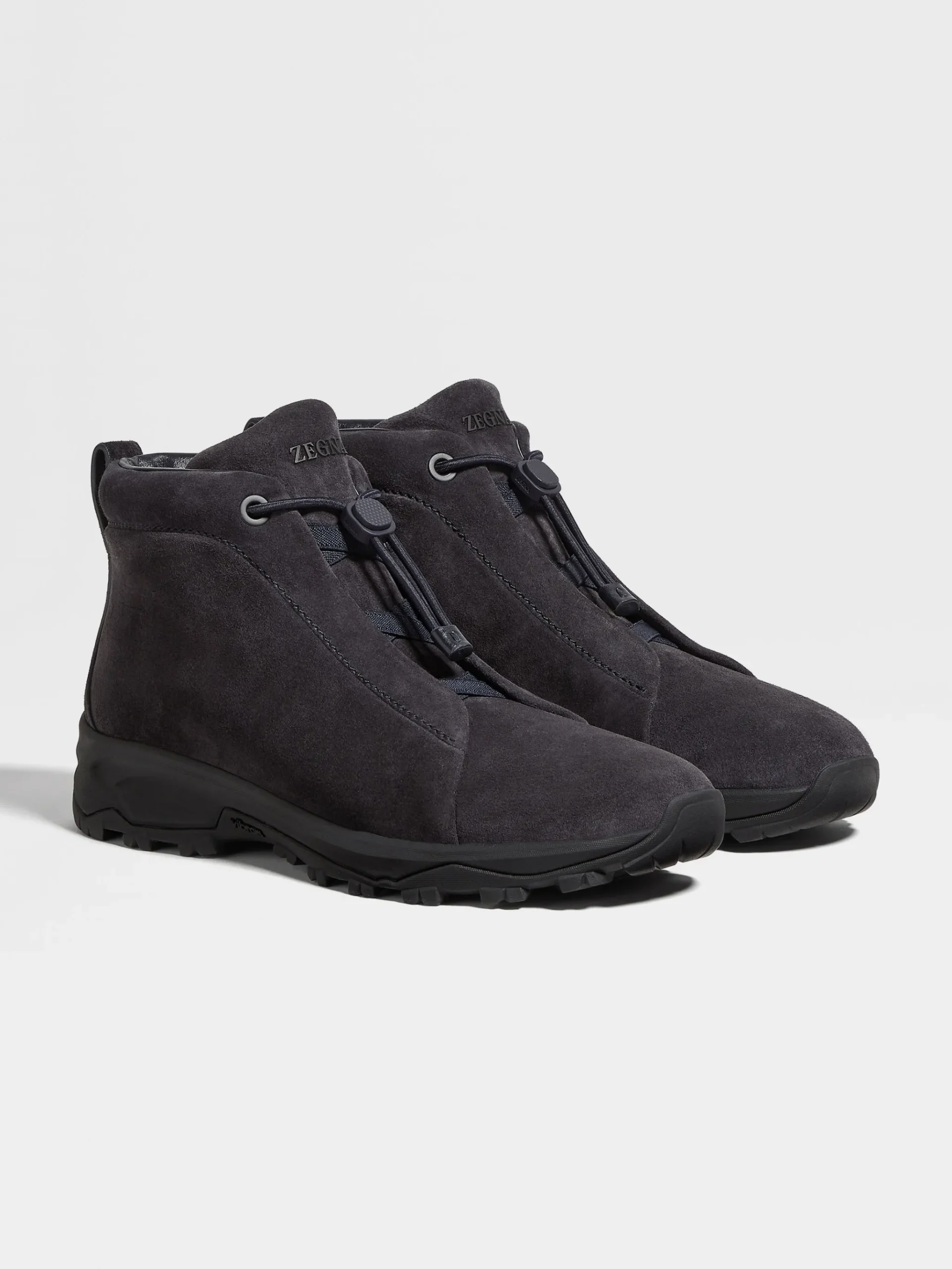 Navy Blue Suede Triple Stitch™ Vetta Sneakers