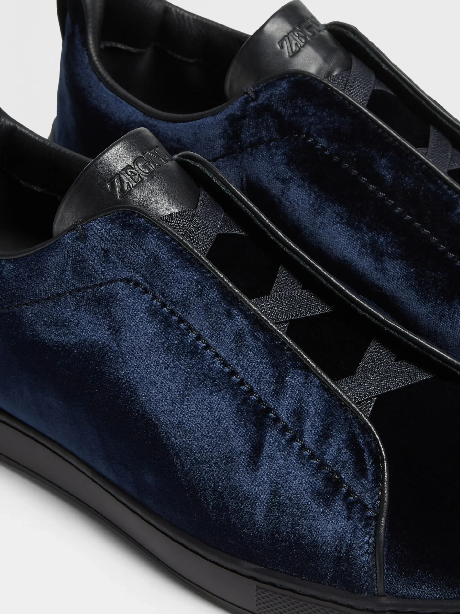 Navy Blue Velvet Triple Stitch™ Sneakers