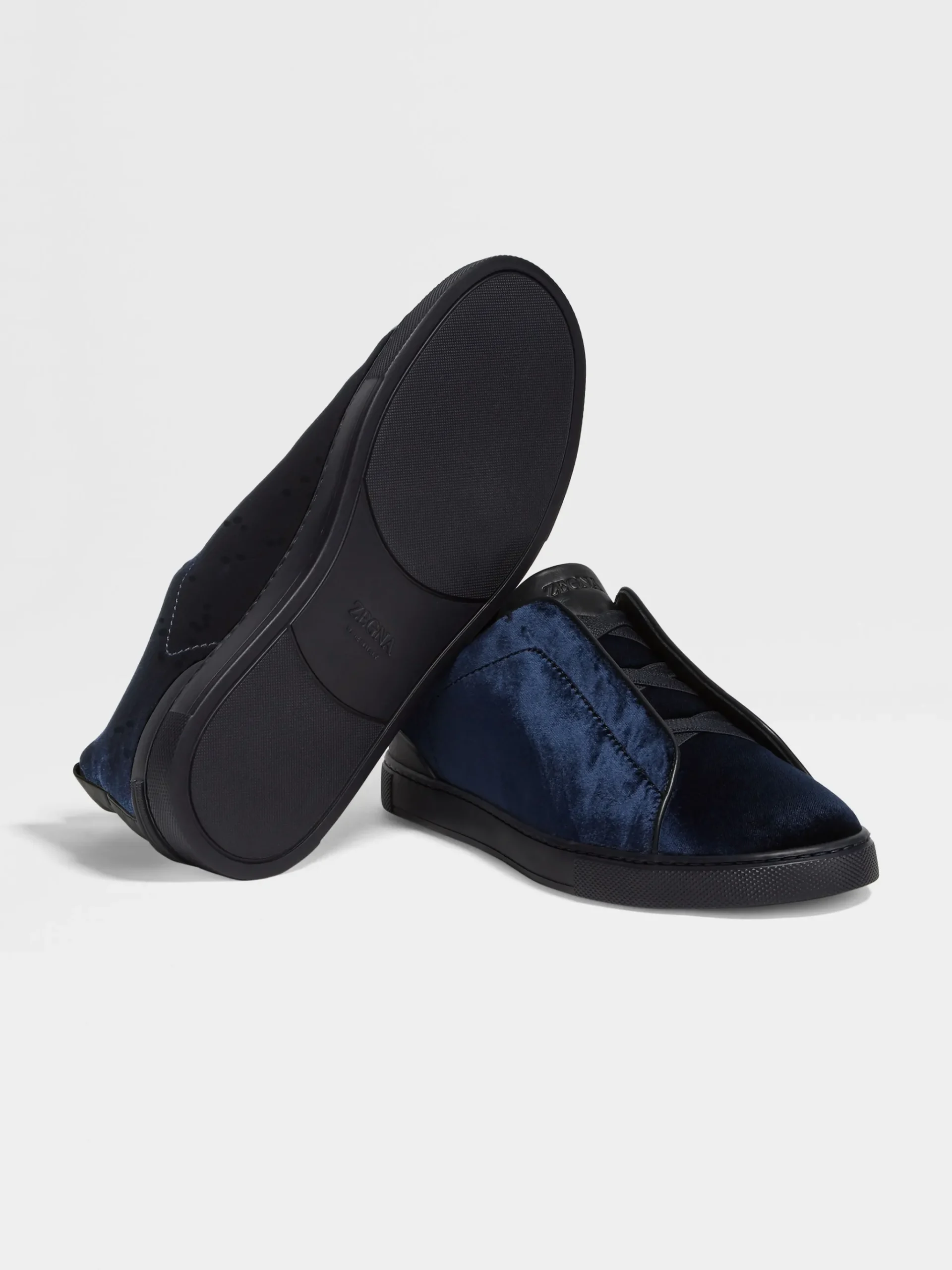 Navy Blue Velvet Triple Stitch™ Sneakers