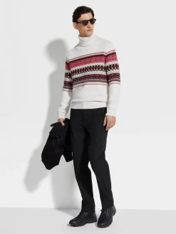 White Oasi Cashmere Turtleneck